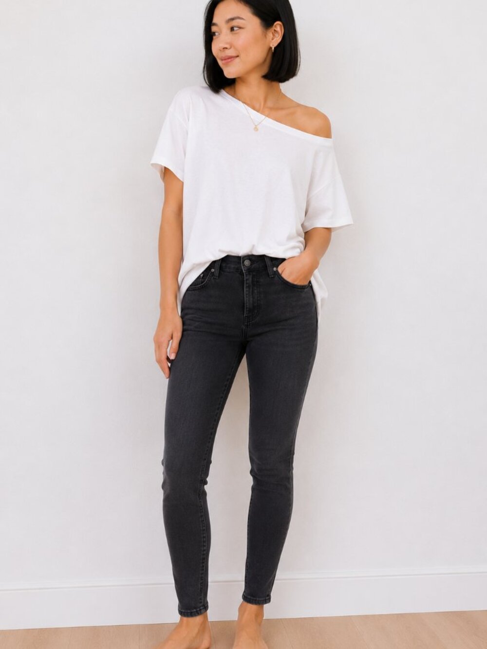 Denim Forum Lola High Rise Skinny